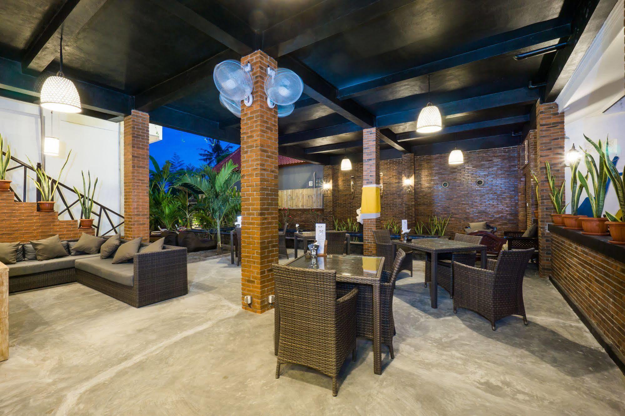 Nyuh Gading Home Stay Nusa Lembongan Exterior foto